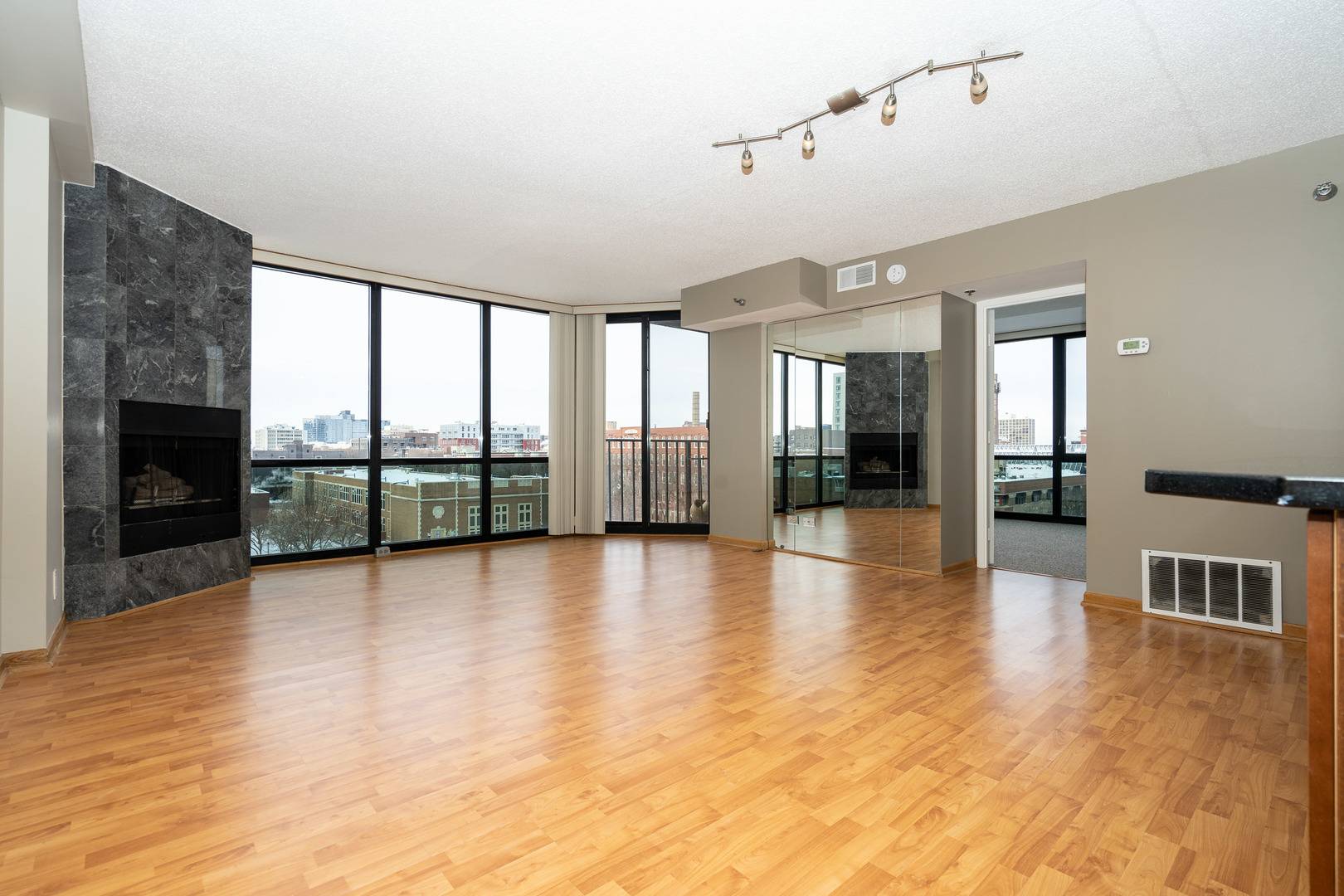 1309 N Wells ST #601, Chicago, IL 60610