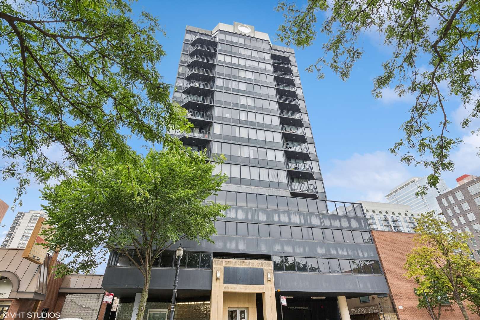 1309 N Wells ST #1303, Chicago, IL 60610