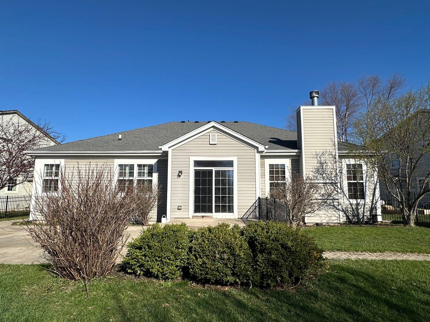 9816 Aberdeen LN, Huntley, IL 60142