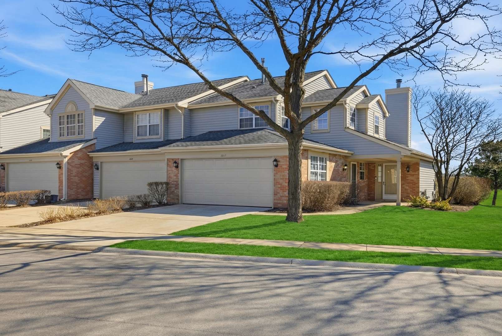 1447 Club DR #A, Glendale Heights, IL 60139