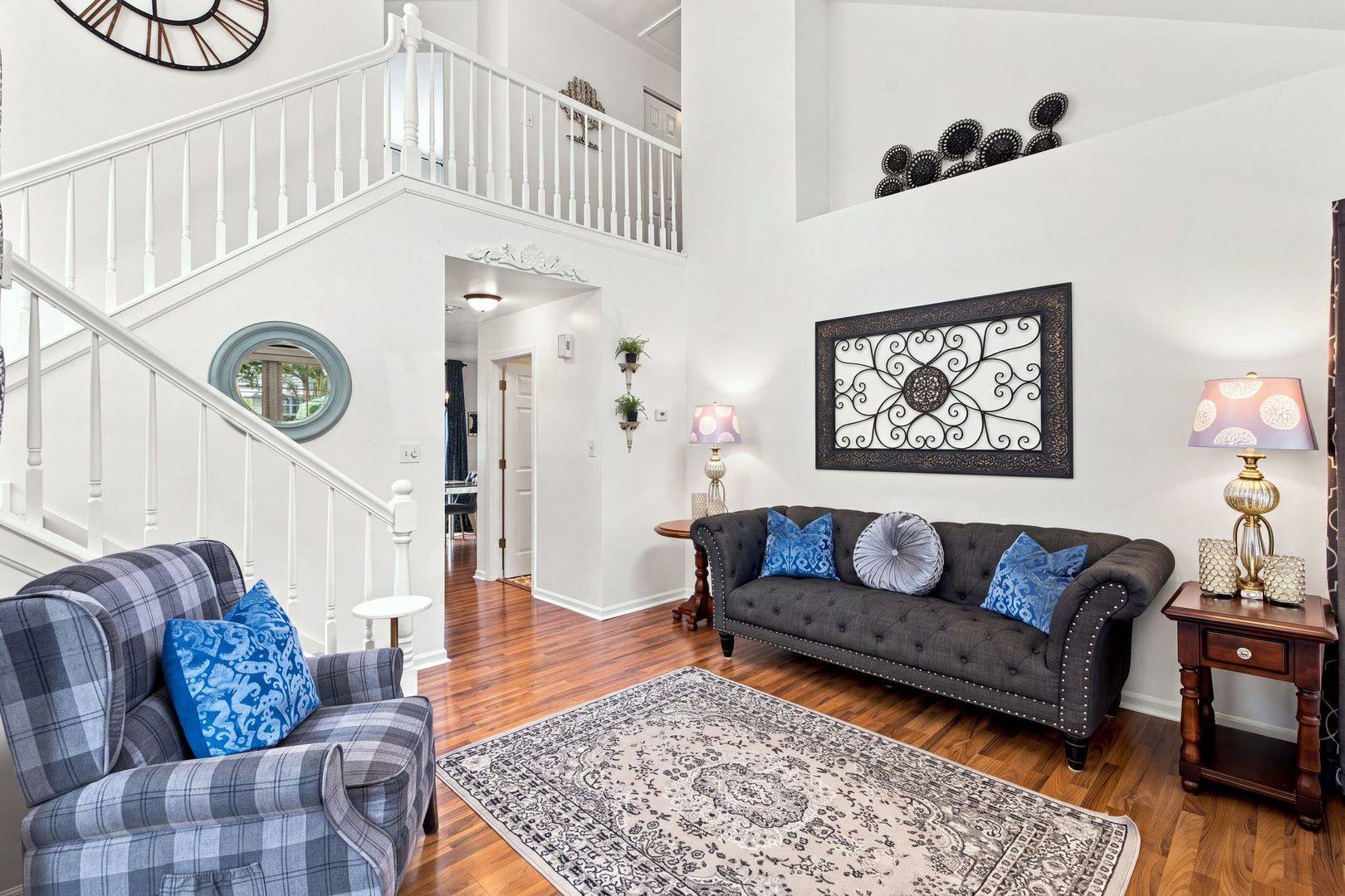 736 Wildflower CIR, Naperville, IL 60540