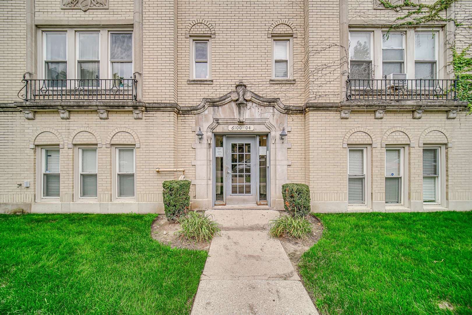 6104 N Rockwell ST #3N, Chicago, IL 60659