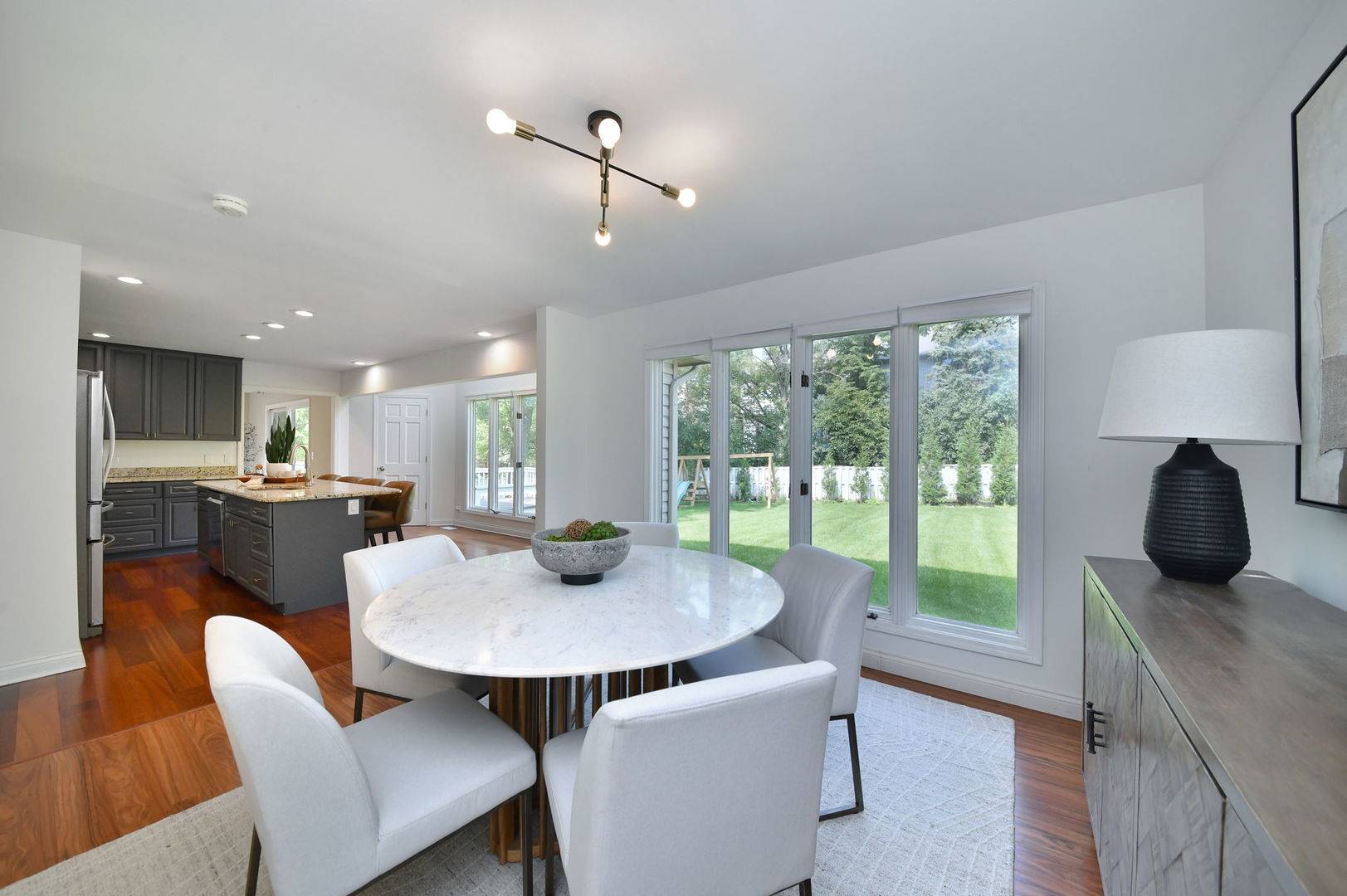 1173 Johnson DR, Naperville, IL 60540