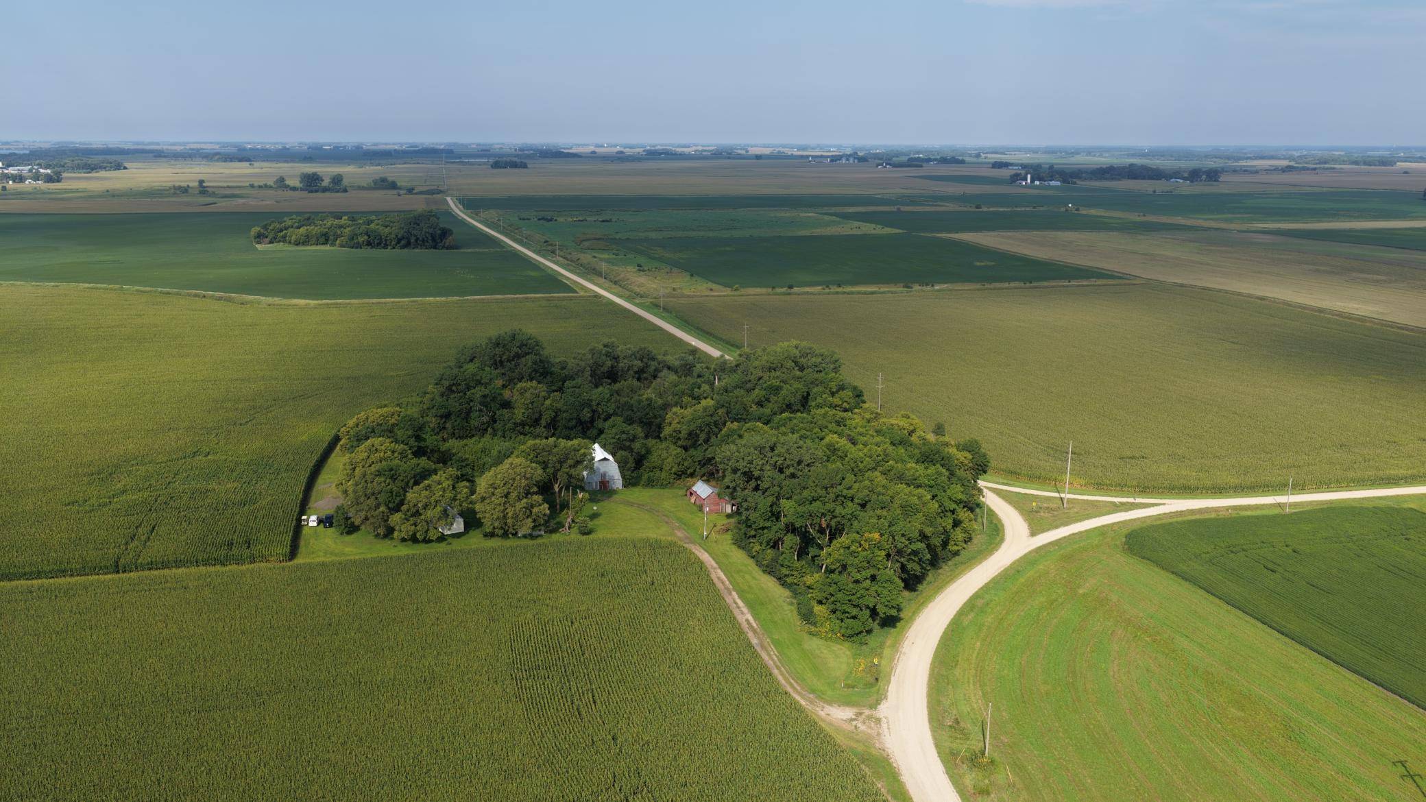 13603 105th AVE SE, Lake Lillian, MN 56253