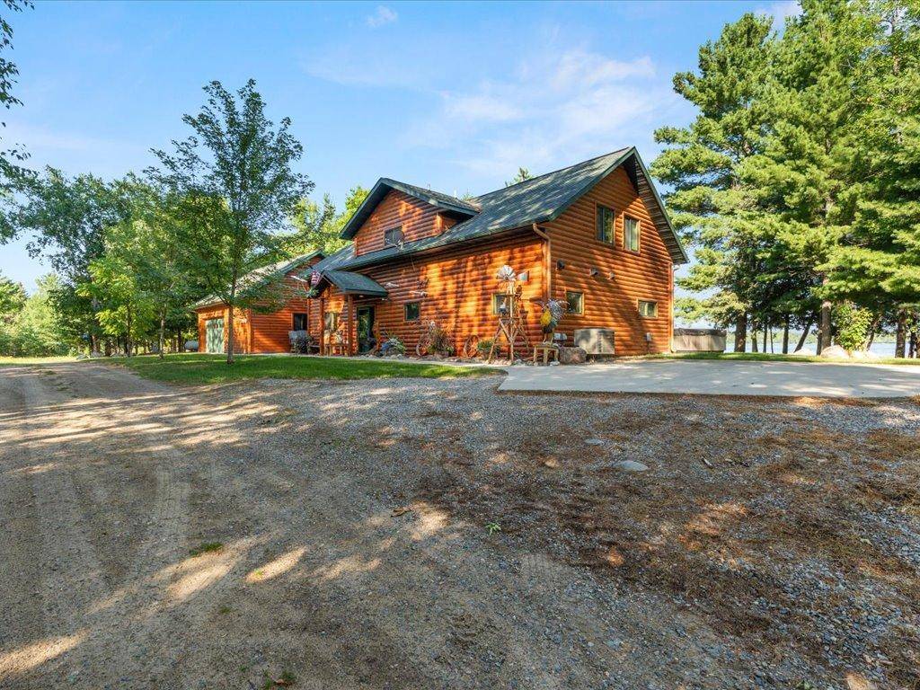 3641 Ford DR NW, Hackensack, MN 56452