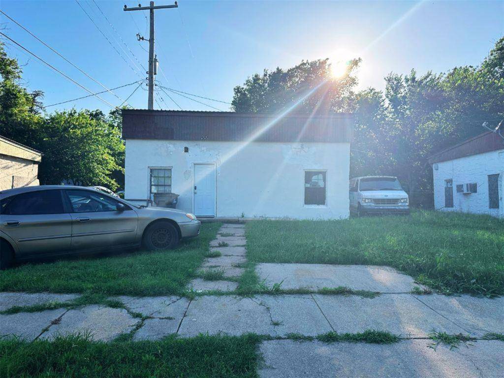 408 NW 3rd ST, Lawton, OK 73507
