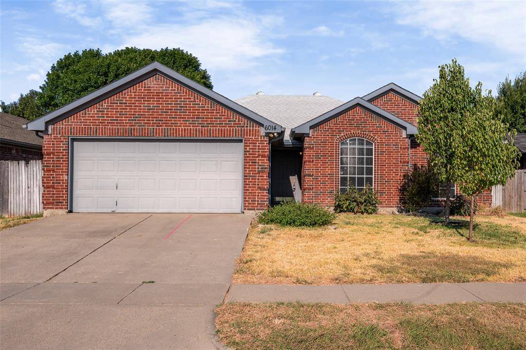 6014 Harwood Crossing Drive, Arlington, TX 76018