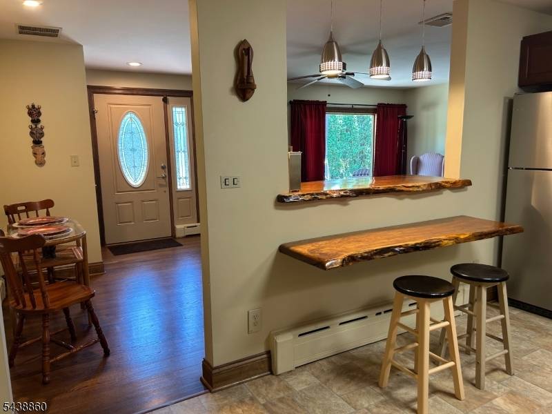 411 Sussex St, Pohatcong Twp., NJ 08865