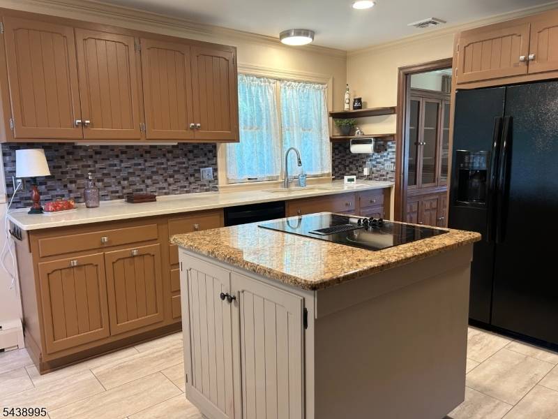 106 Liggett Blvd, Pohatcong Twp., NJ 08865