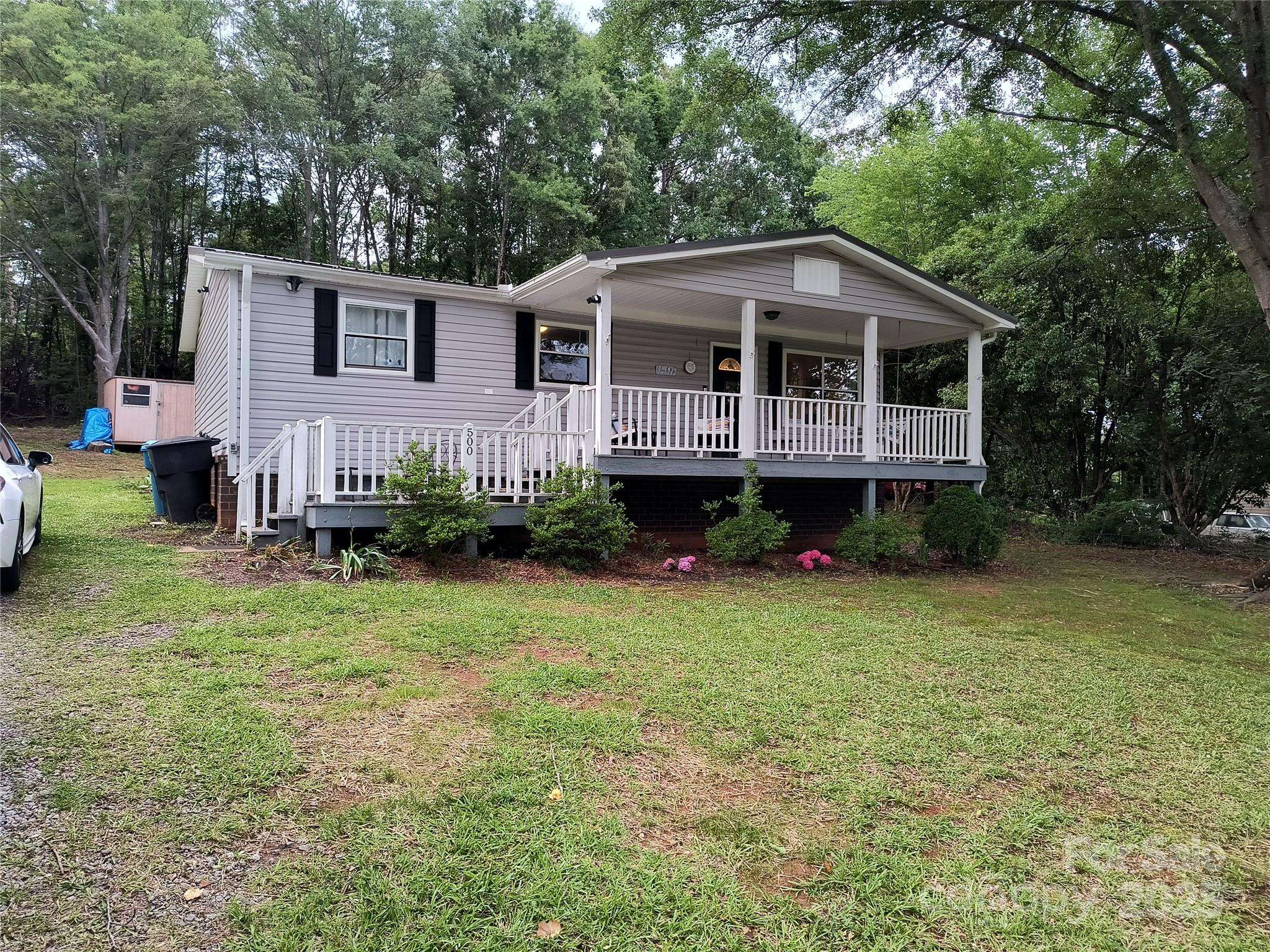 500 Bob Rollins RD, Forest City, NC 28043