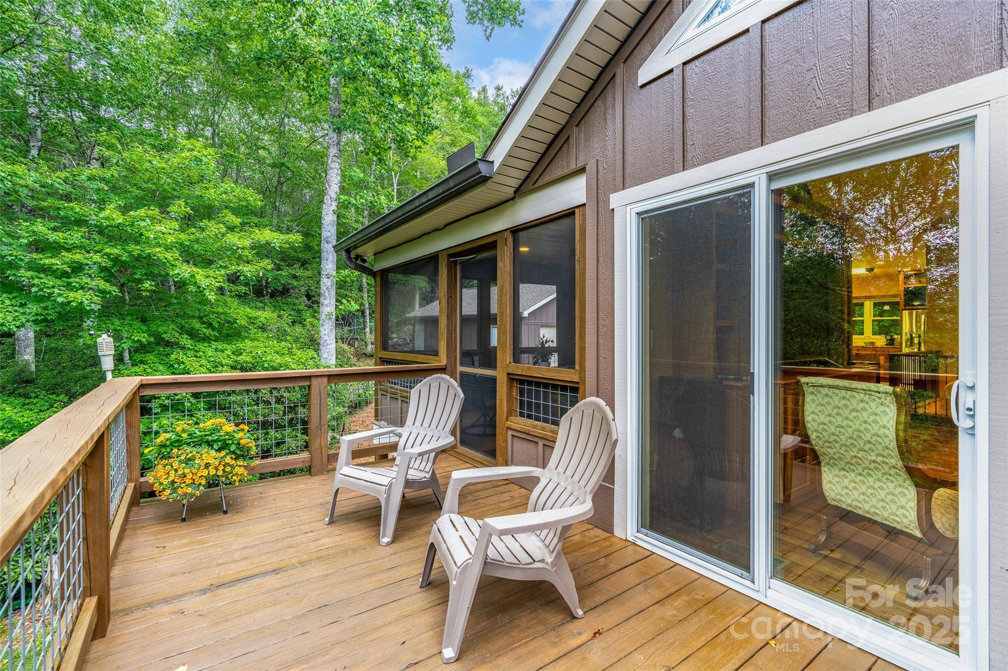 55 E Lake DR, Fairview, NC 28730
