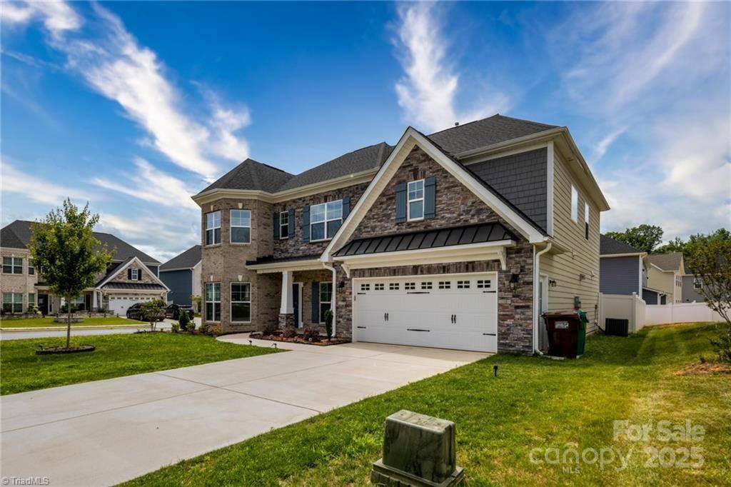 2110 Owls View LN, Colfax, NC 27235