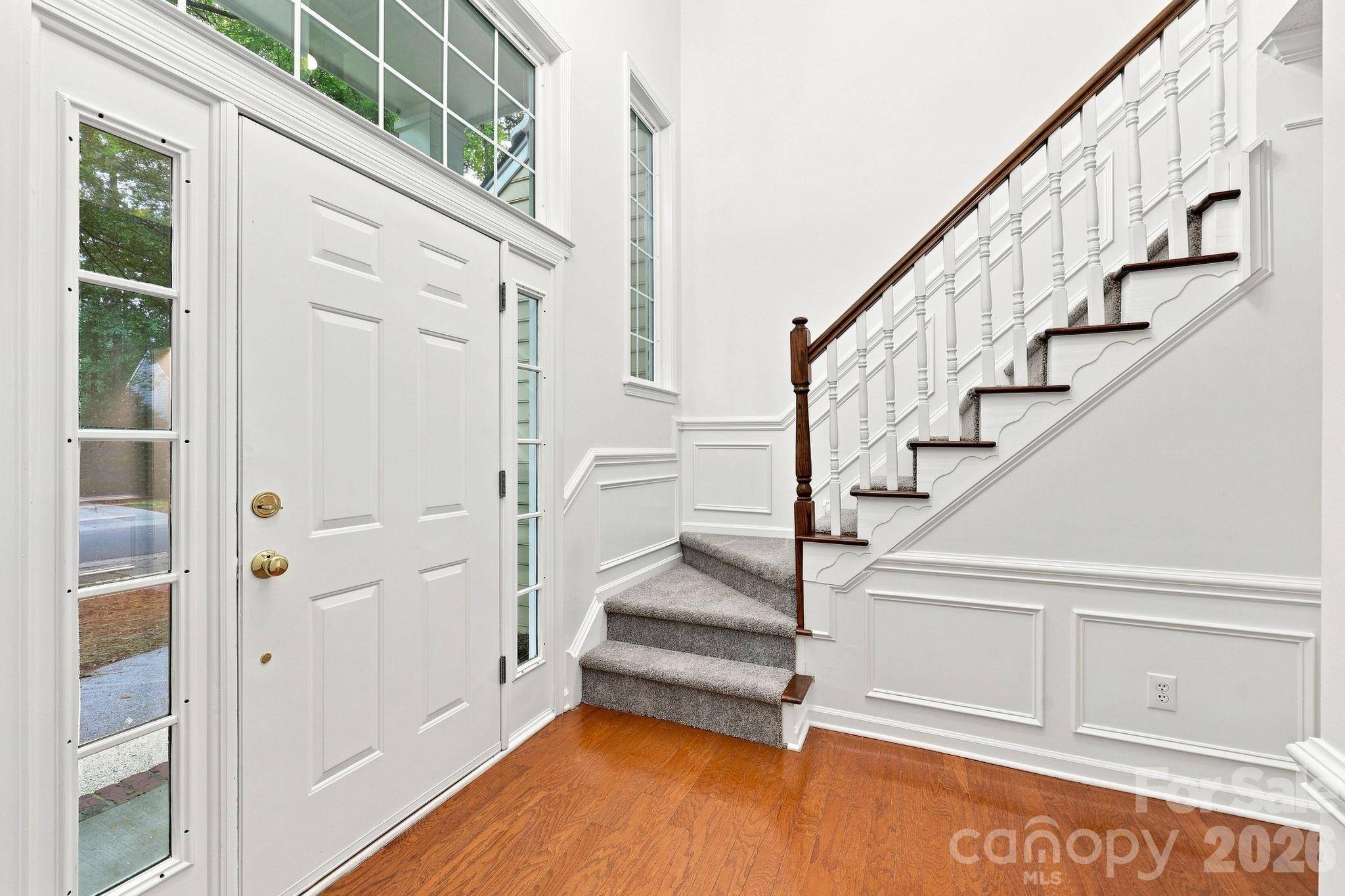 6004 Elm Cove LN, Charlotte, NC 28269