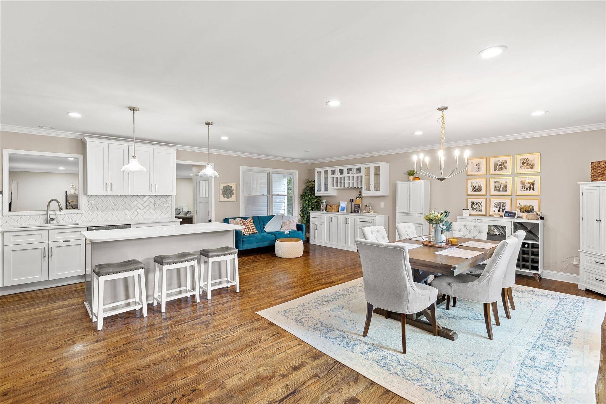6623 Long Meadow RD, Charlotte, NC 28210