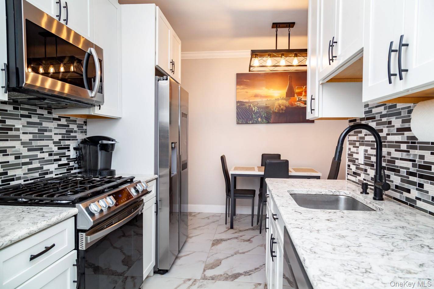23 Old Mamaroneck RD #3E, White Plains, NY 10605