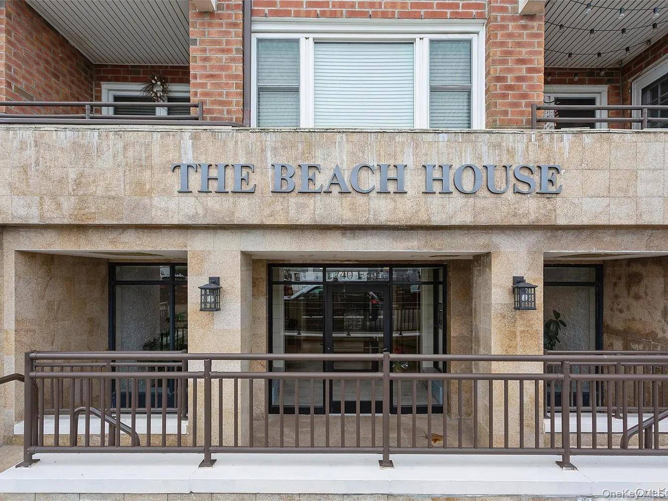 740 E Broadway #1-N, Long Beach, NY 11561