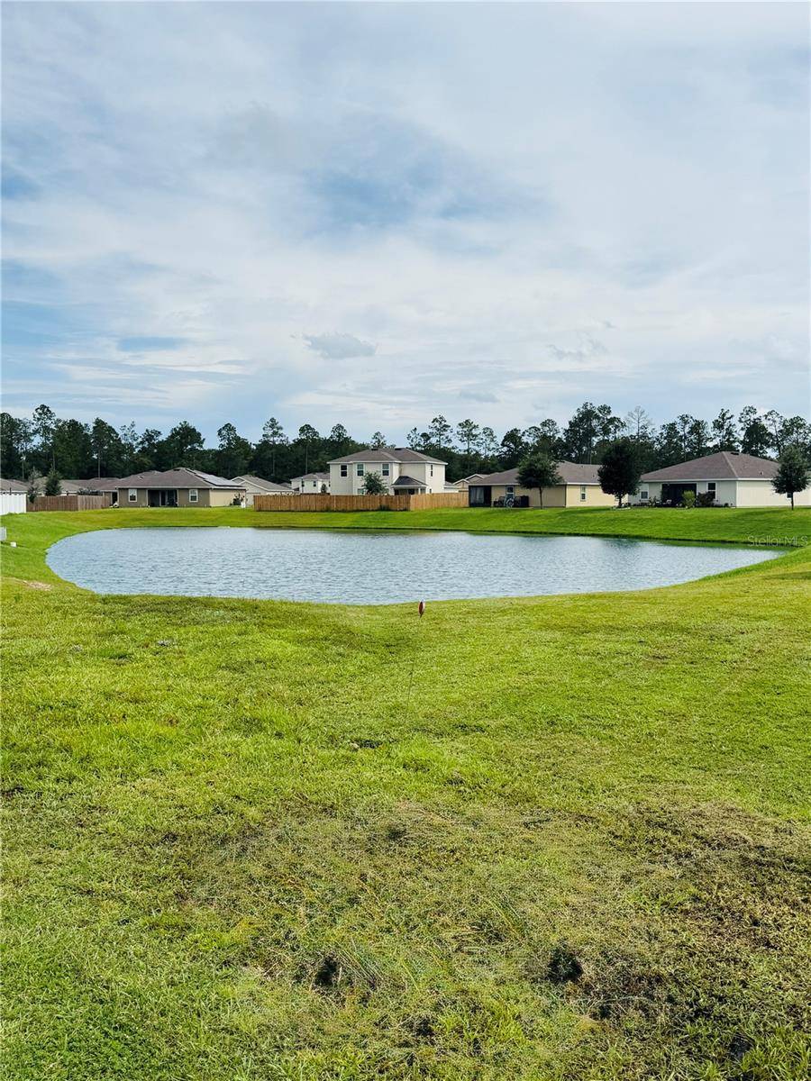 8690 LAKE GEORGE CIR E, Macclenny, FL 32063