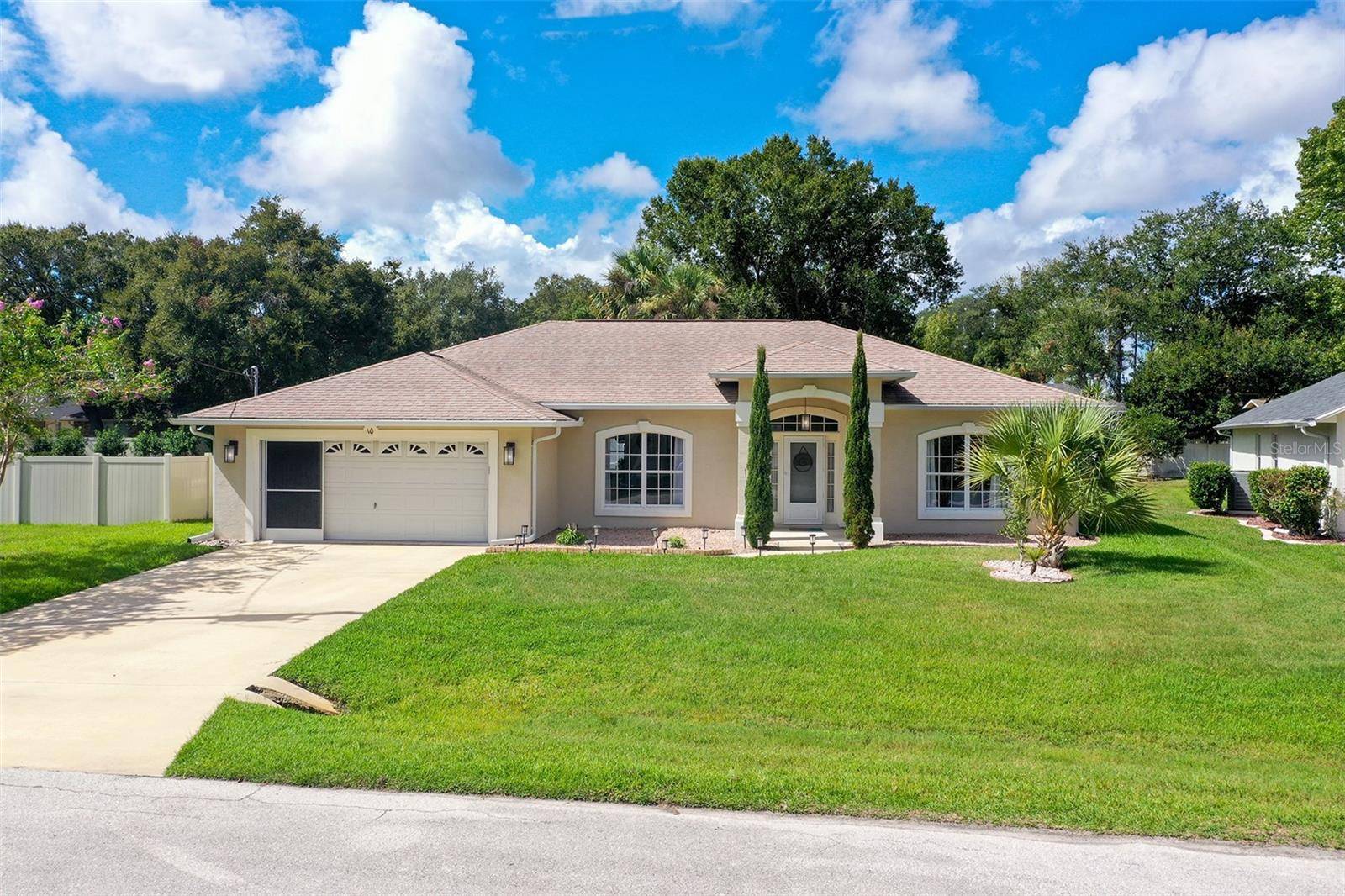 10 WESTMORE LN, Palm Coast, FL 32164