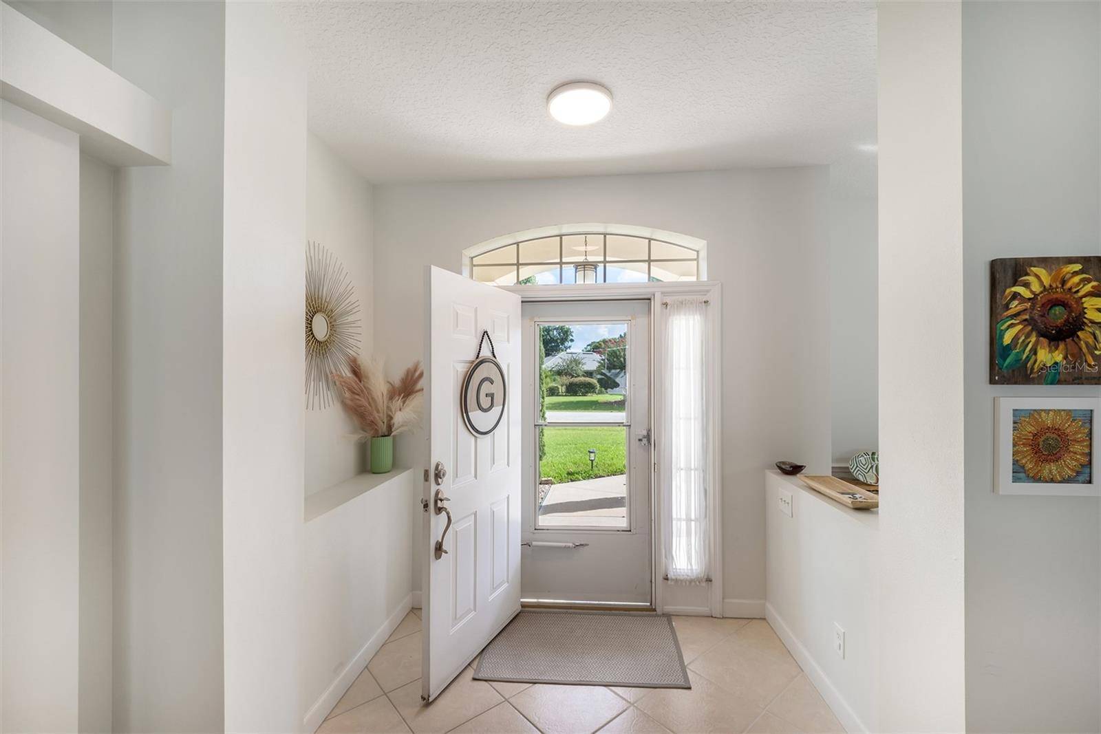 10 WESTMORE LN, Palm Coast, FL 32164
