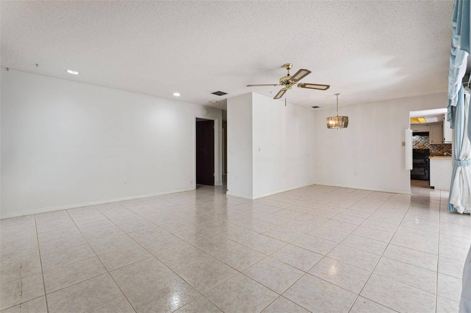 6441 MARLBERRY DR, Orlando, FL 32819