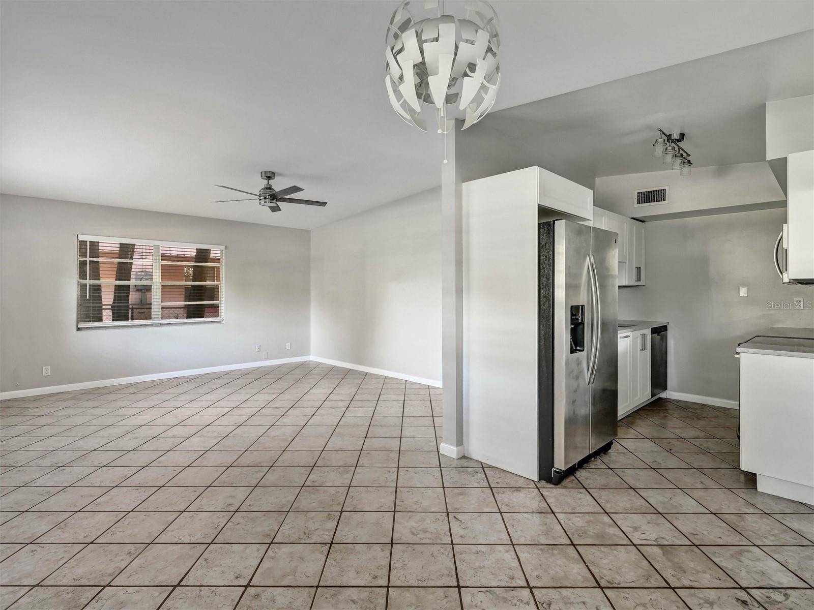2112 VIVADA ST, Orlando, FL 32803