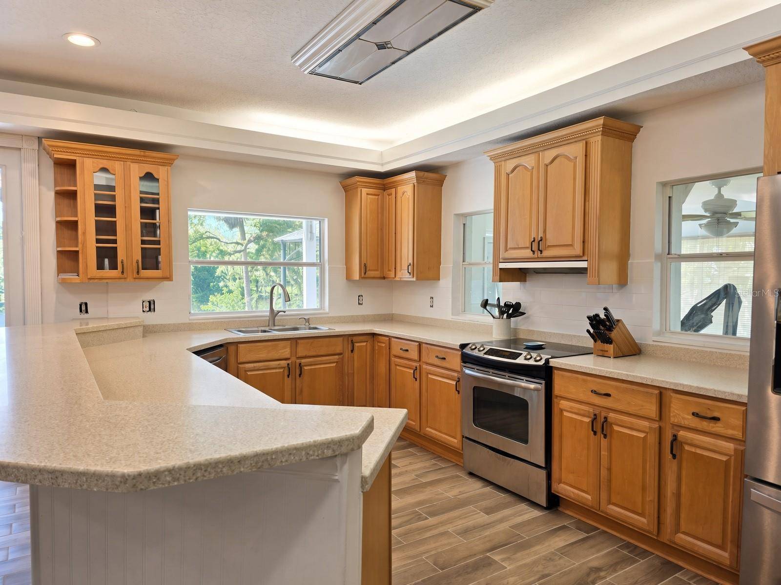 9303 ALICE LN, Riverview, FL 33578