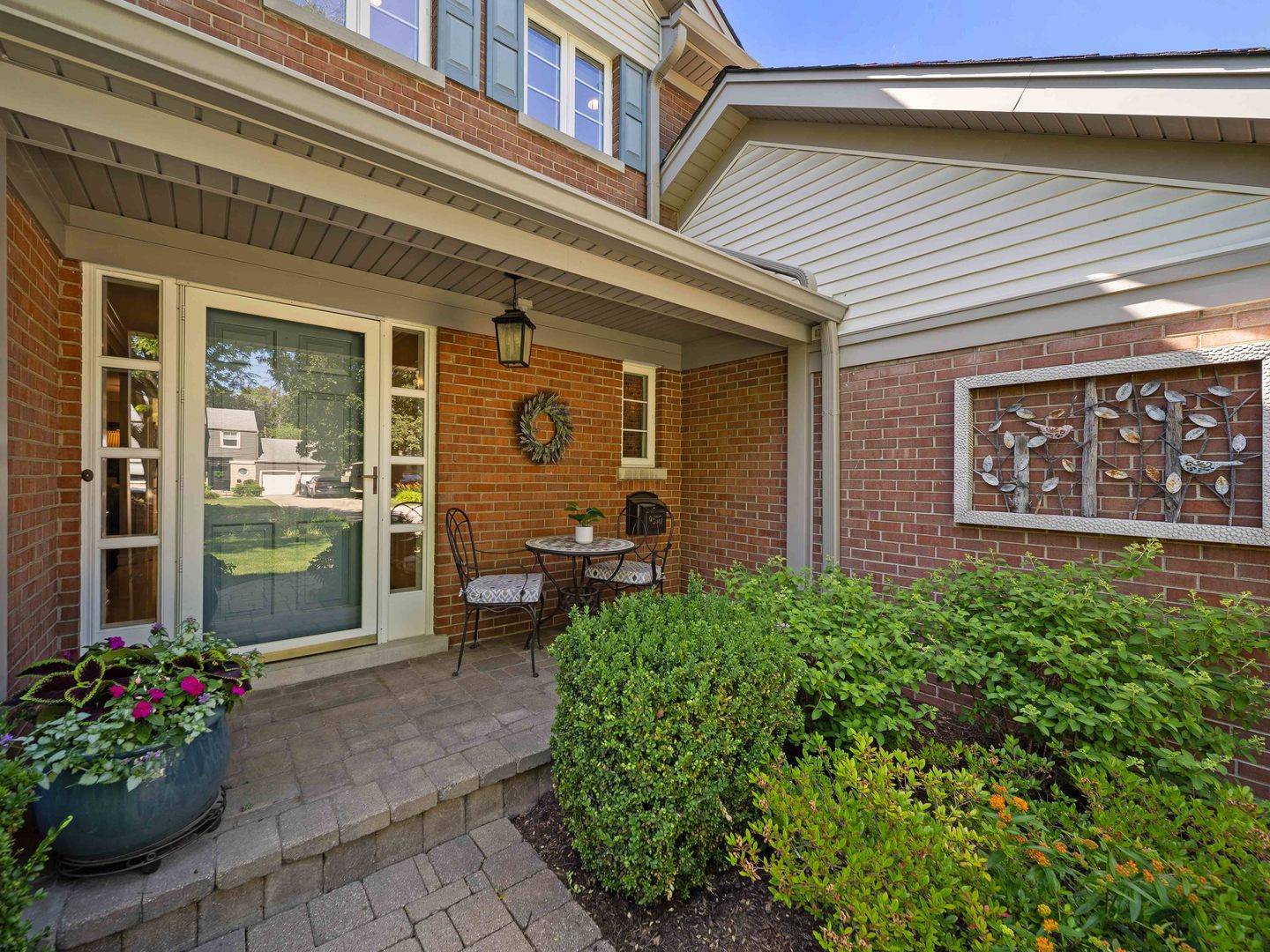 9530 Harding AVE, Evanston, IL 60203