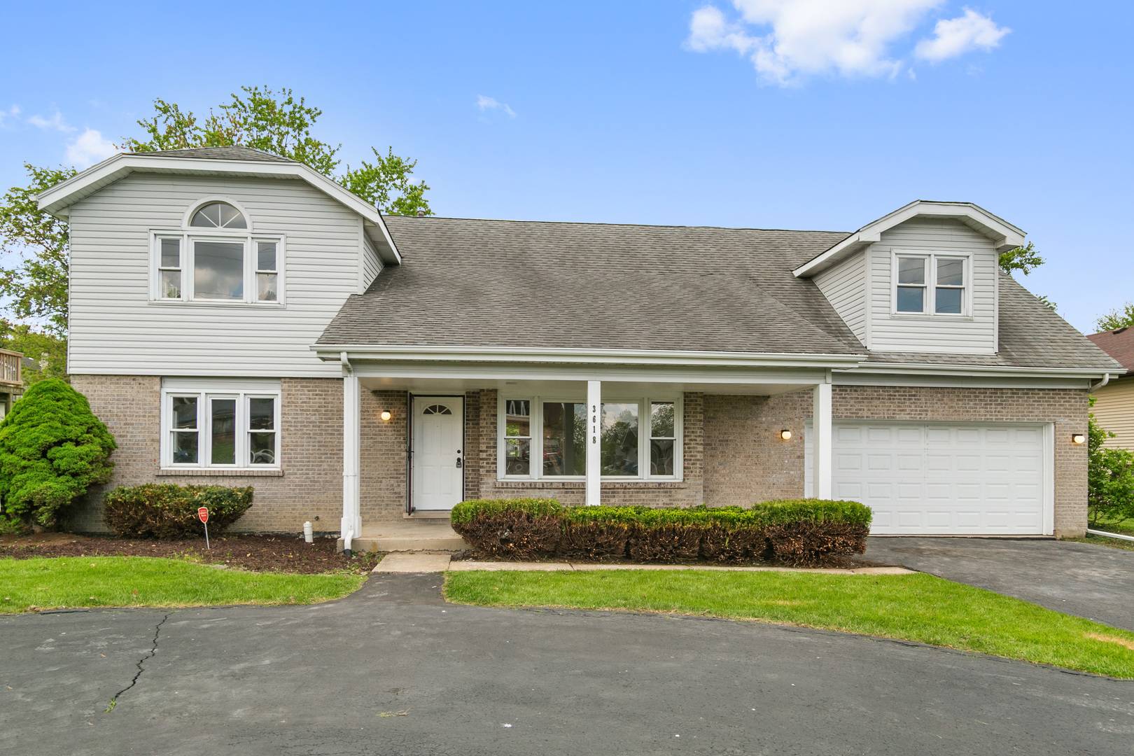 3618 Ronald RD, Crete, IL 60417