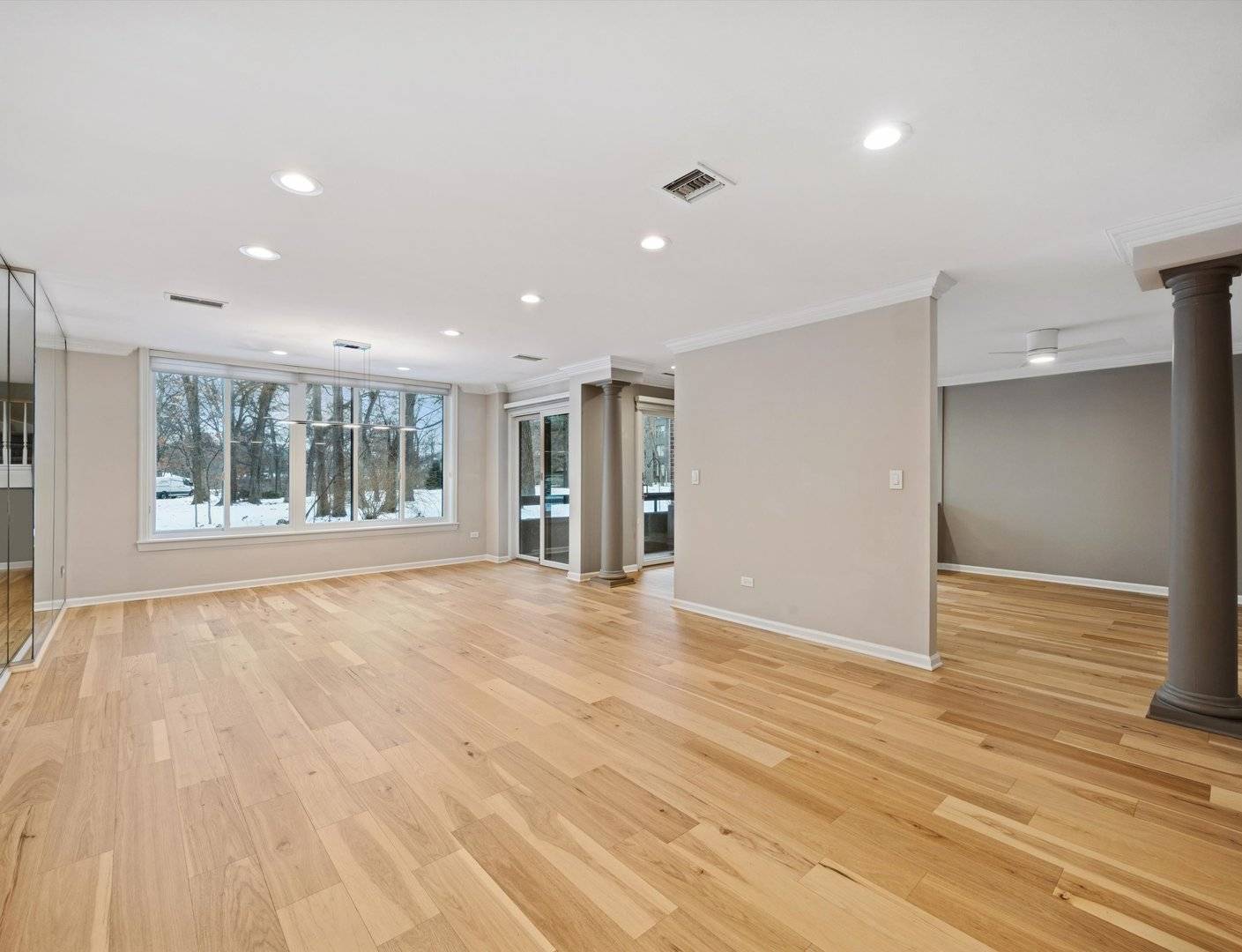 1401 Burr Oak RD #105B, Hinsdale, IL 60521