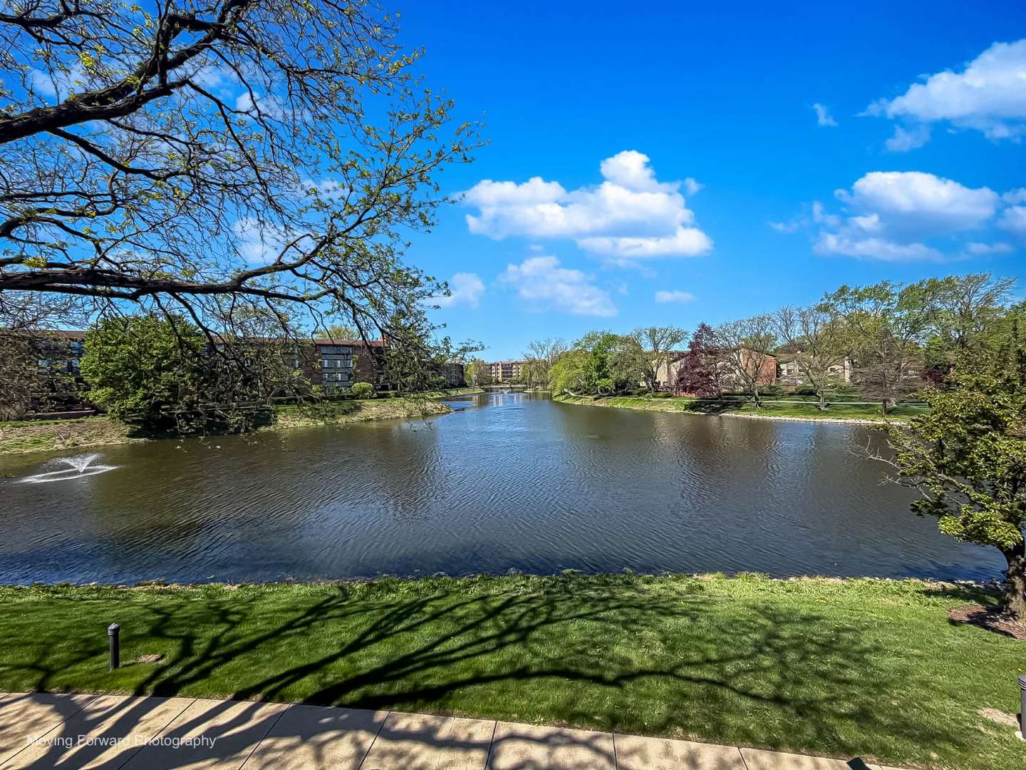 14 KYLE CT, Willowbrook, IL 60527