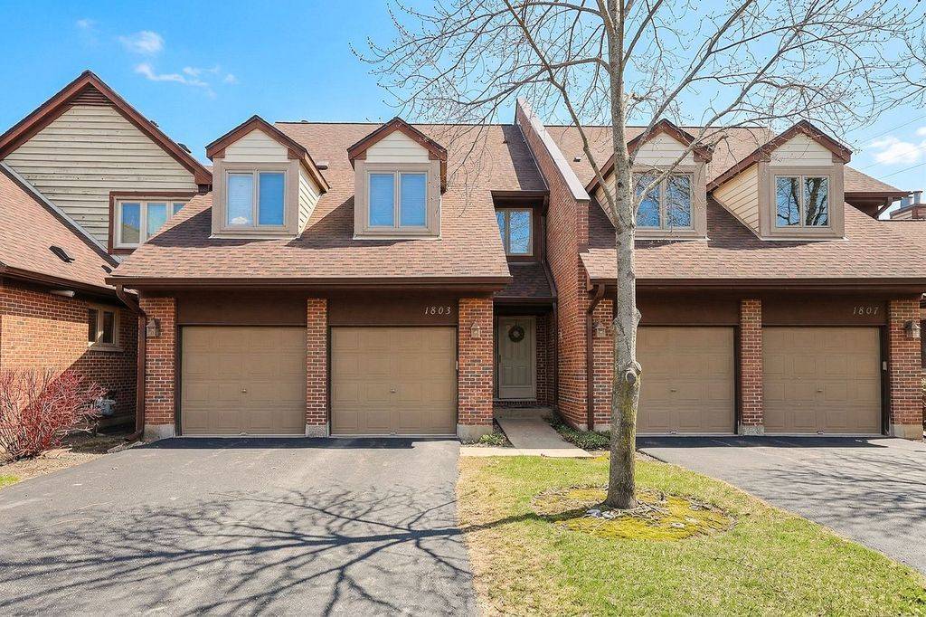 1803 Koehling RD, Northbrook, IL 60062