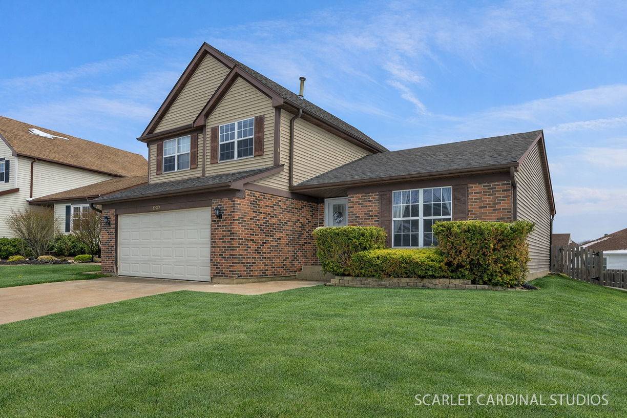 1222 Goldenrod LN, Hoffman Estates, IL 60192
