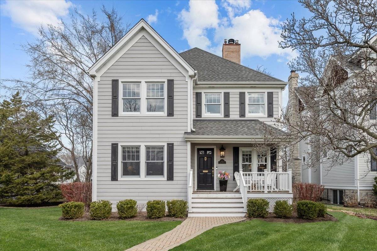 529 Park DR, Kenilworth, IL 60043