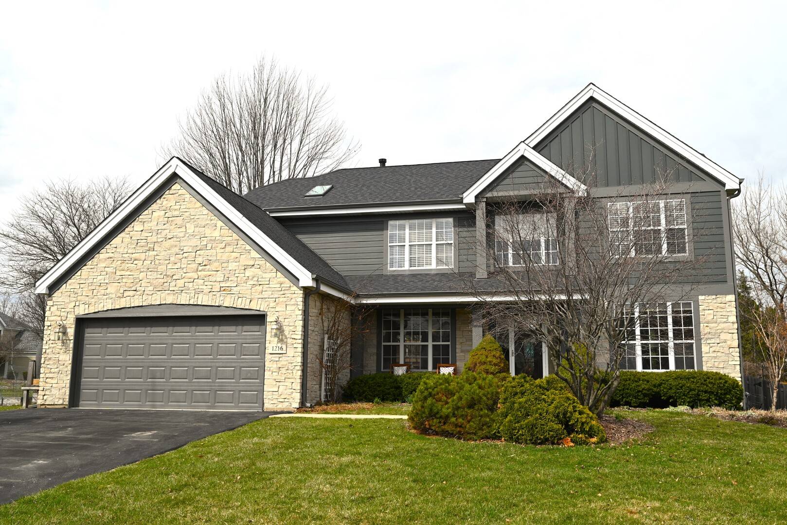 1216 WILLIAM DR, Lake Zurich, IL 60047