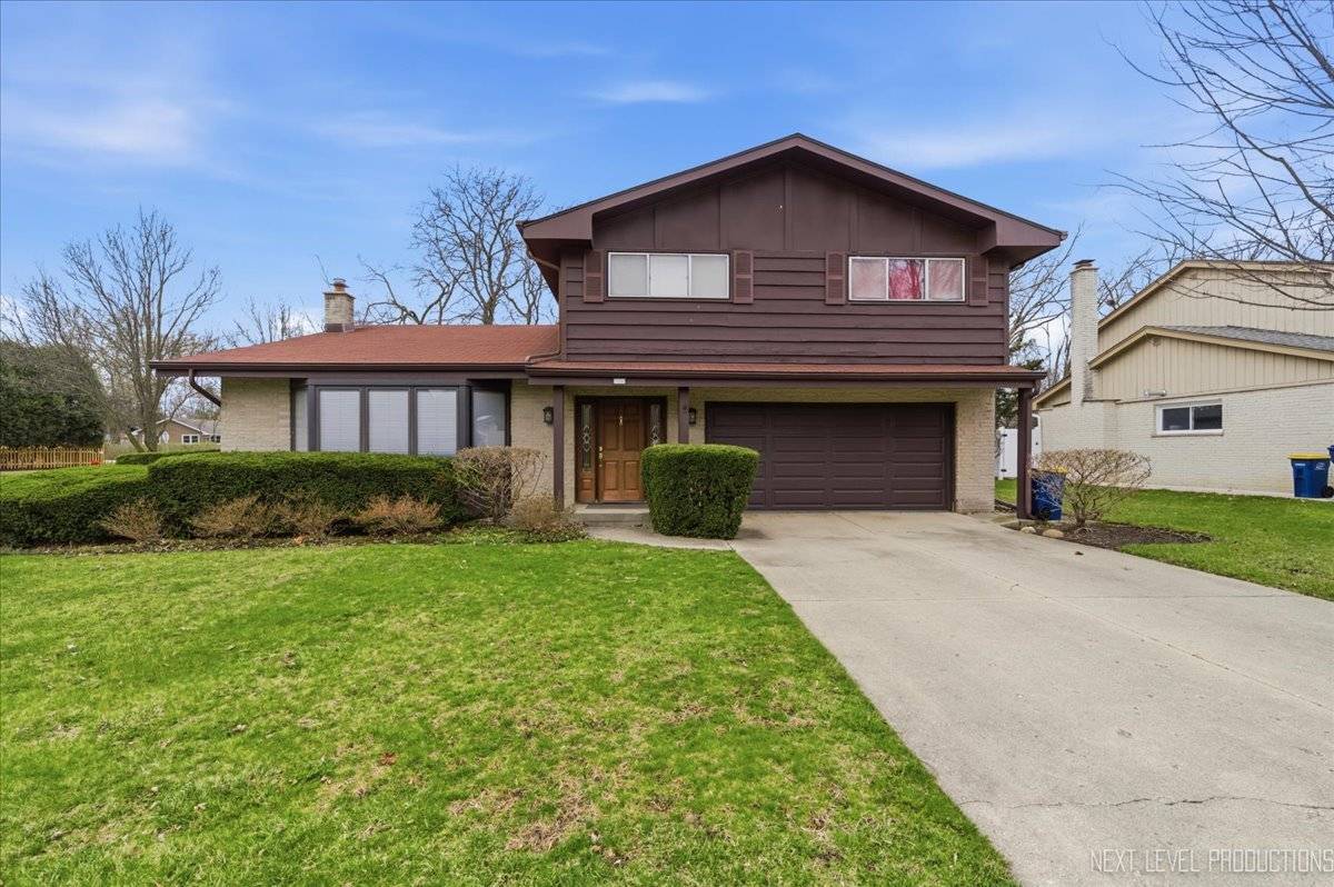 1708 Longvalley DR, Northbrook, IL 60062