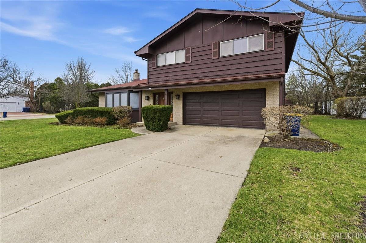 1708 Longvalley DR, Northbrook, IL 60062