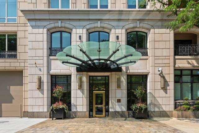 840 N Lake Shore DR #1103, Chicago, IL 60611
