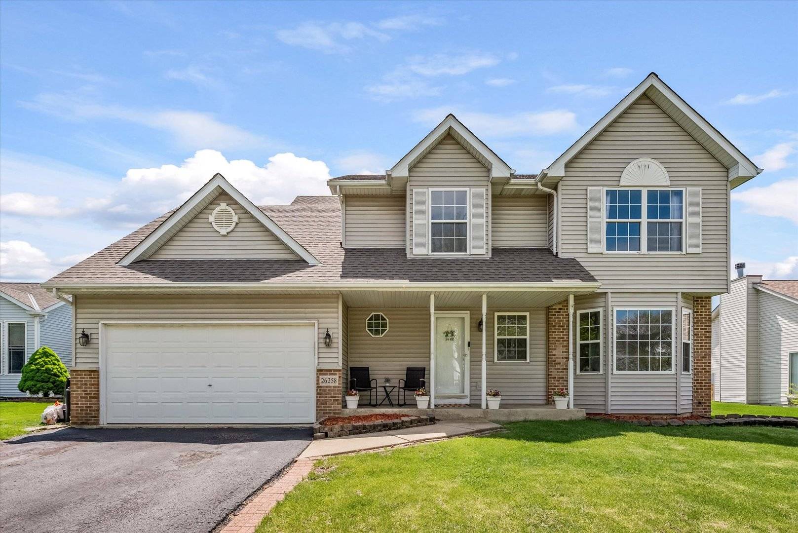 26258 Squire LN, Channahon, IL 60410