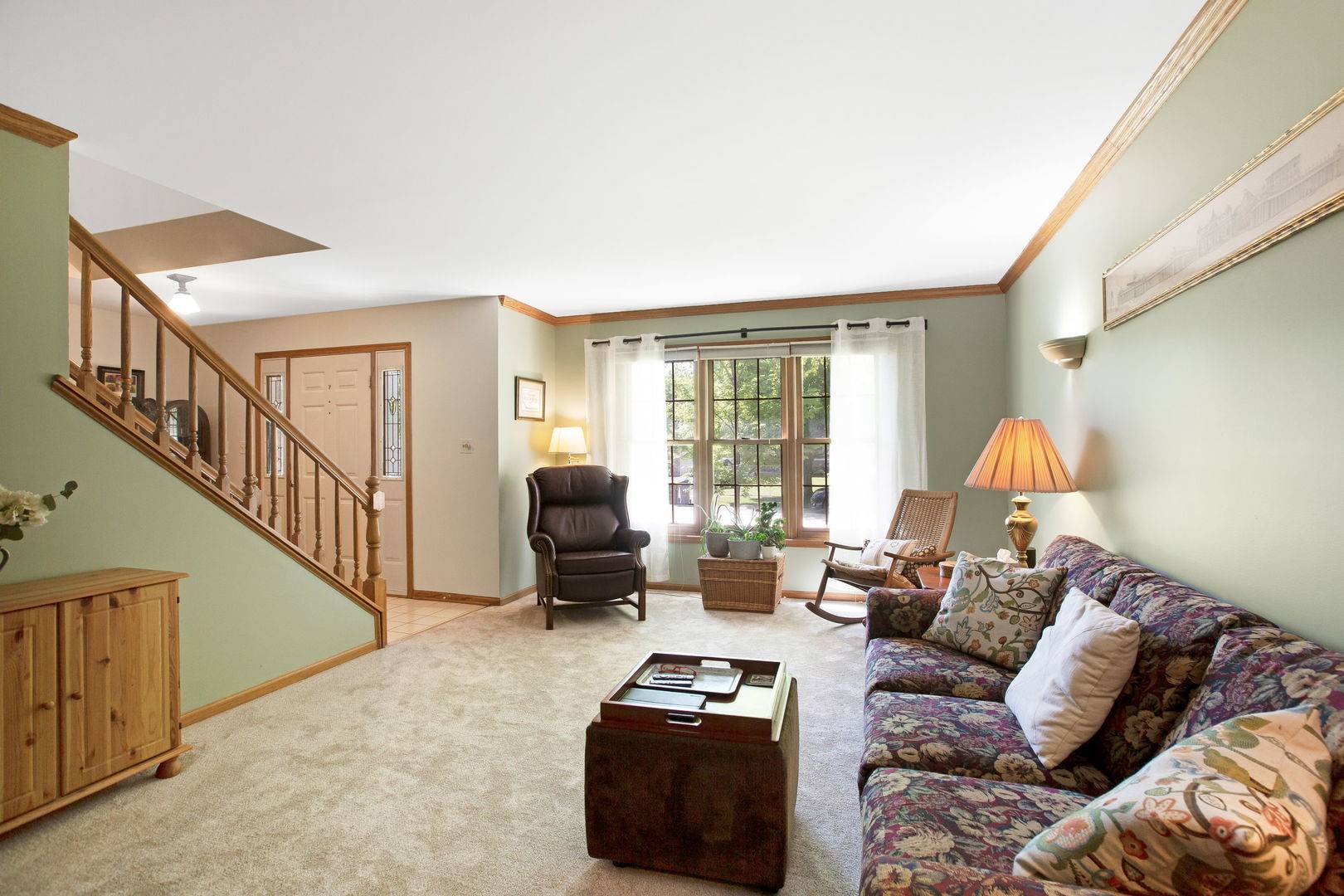 110 Courtney LN, Cary, IL 60013