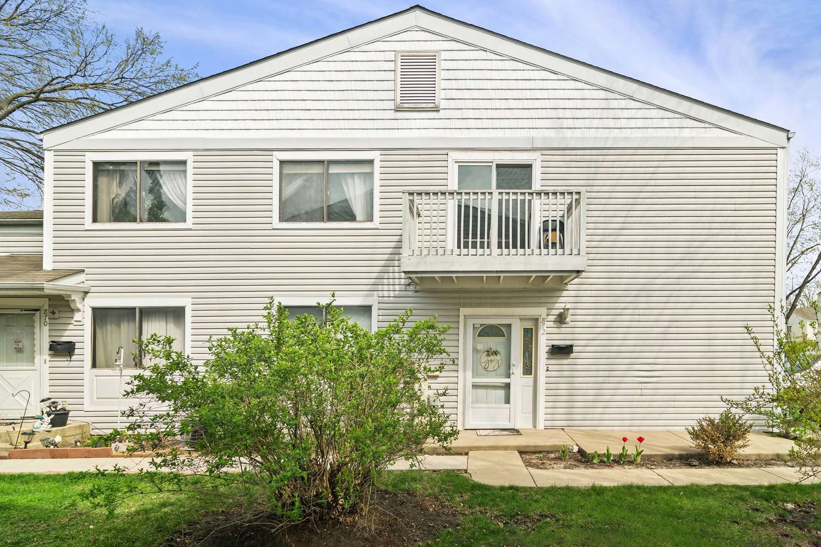 872 Cambridge PL #126D, Wheeling, IL 60090