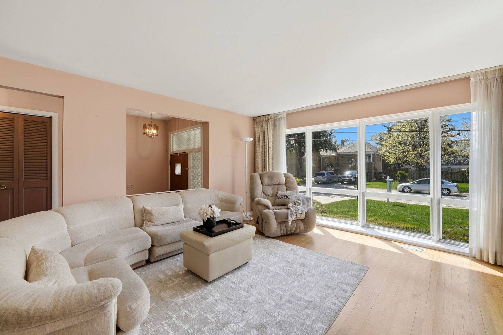 4650 W Lunt AVE, Lincolnwood, IL 60712