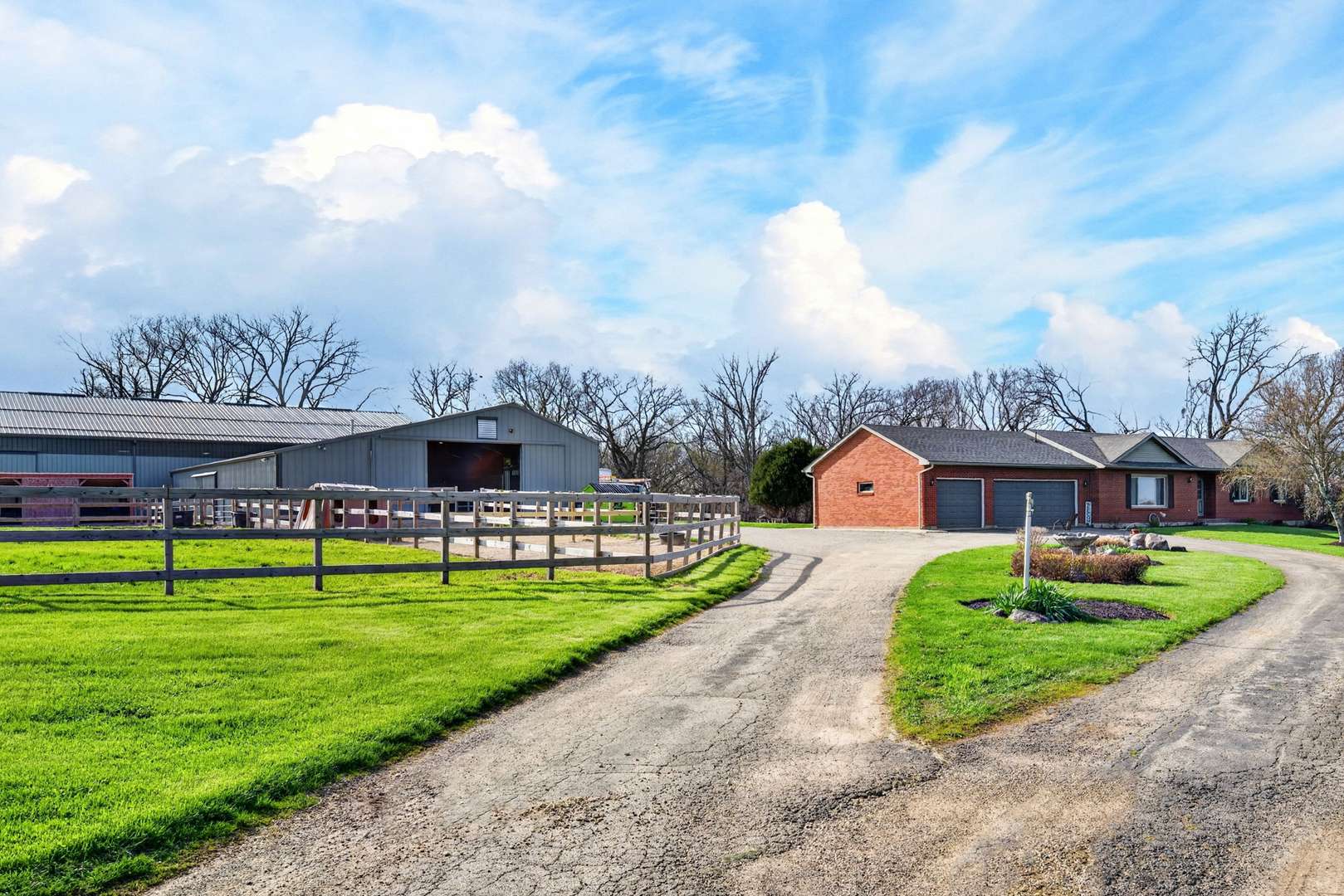 1513 Deerpass RD, Marengo, IL 60152