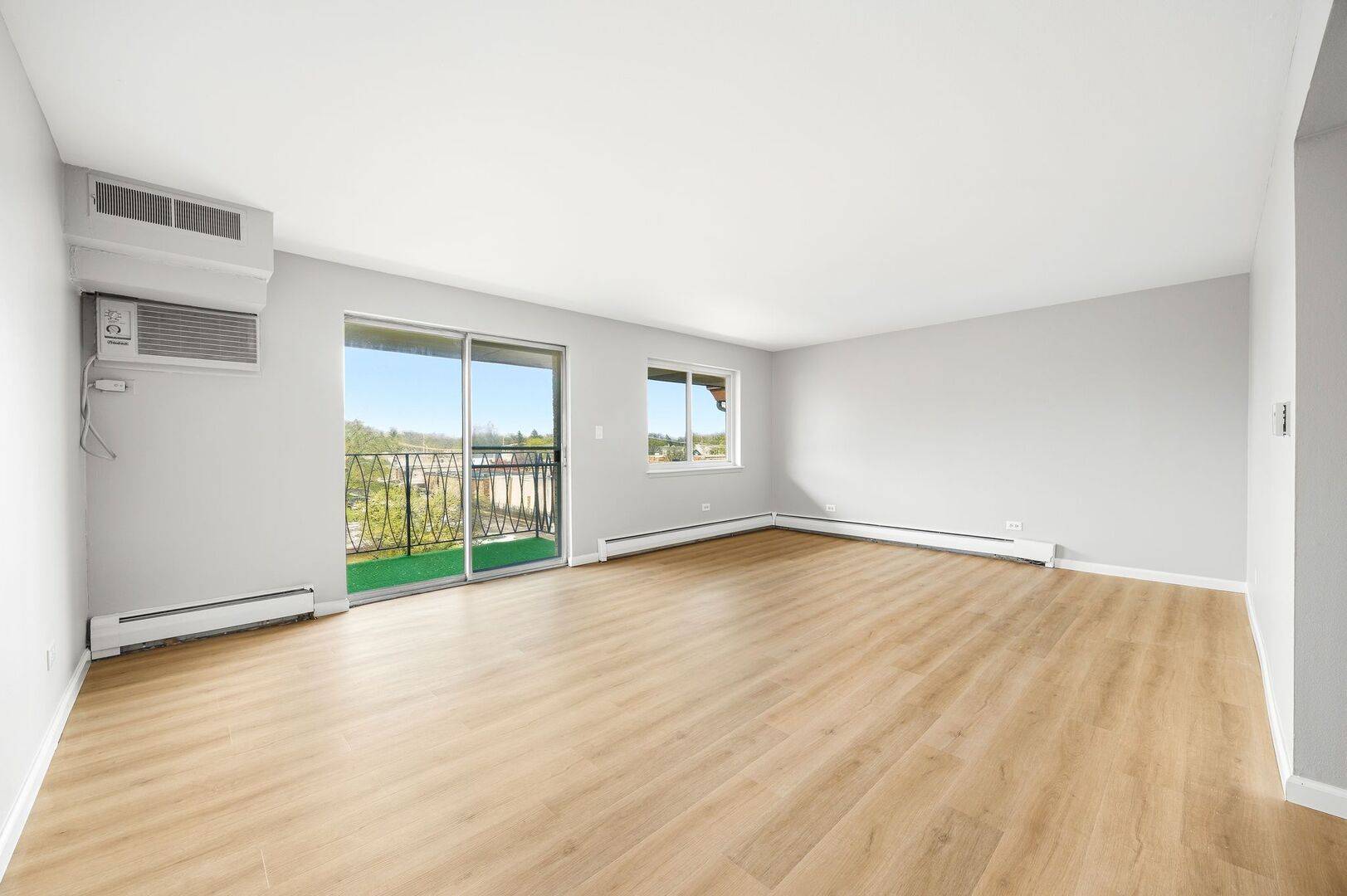 535 S CLEVELAND AVE #406, Arlington Heights, IL 60005