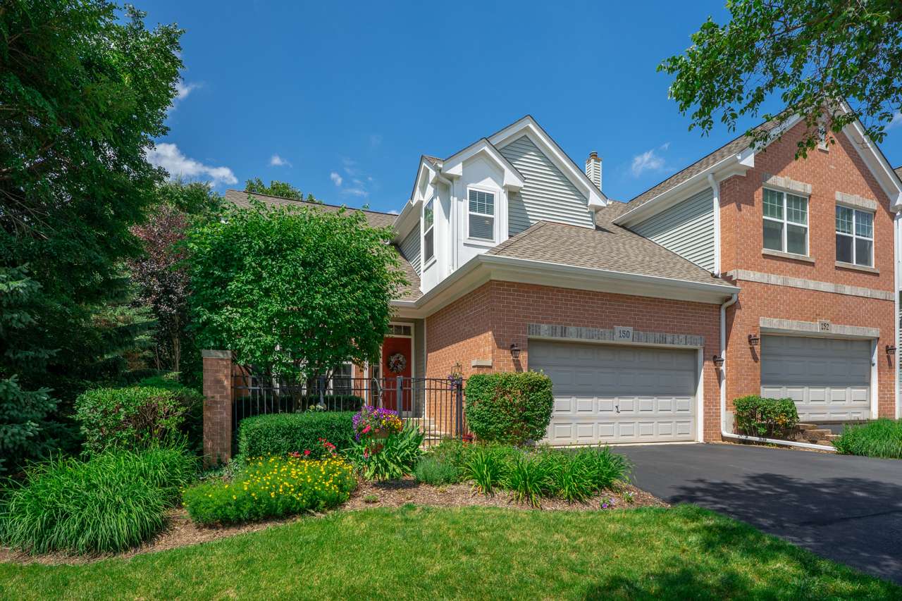 150 Orchards PASS, Bartlett, IL 60103