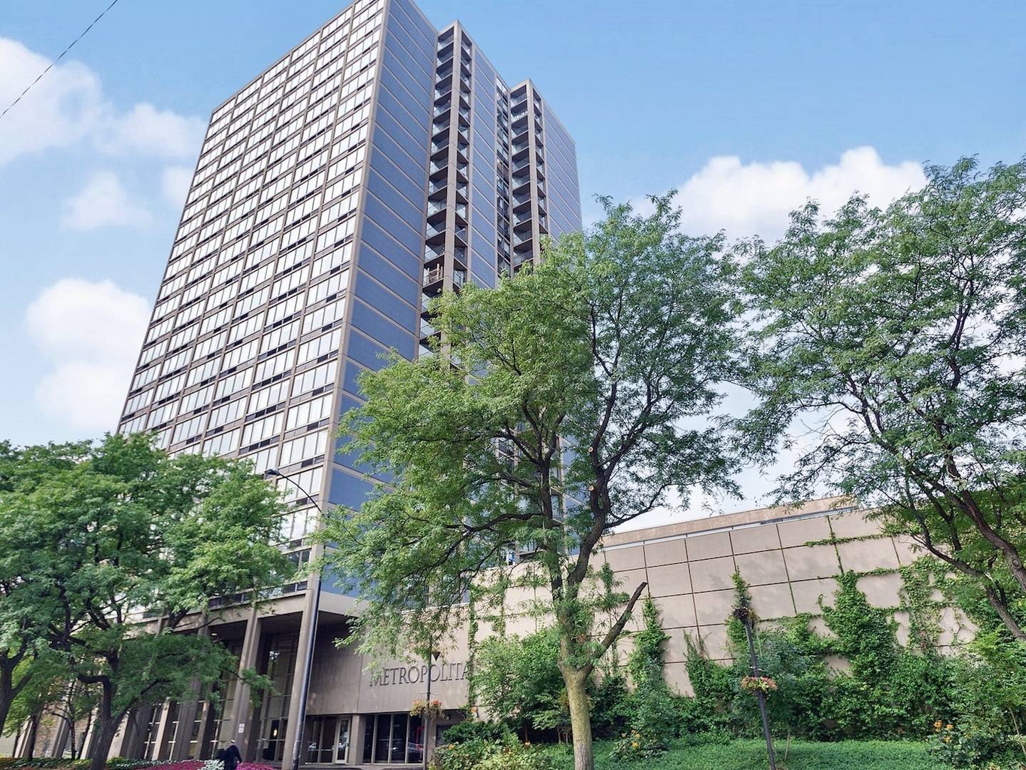 5320 N Sheridan RD #708, Chicago, IL 60640