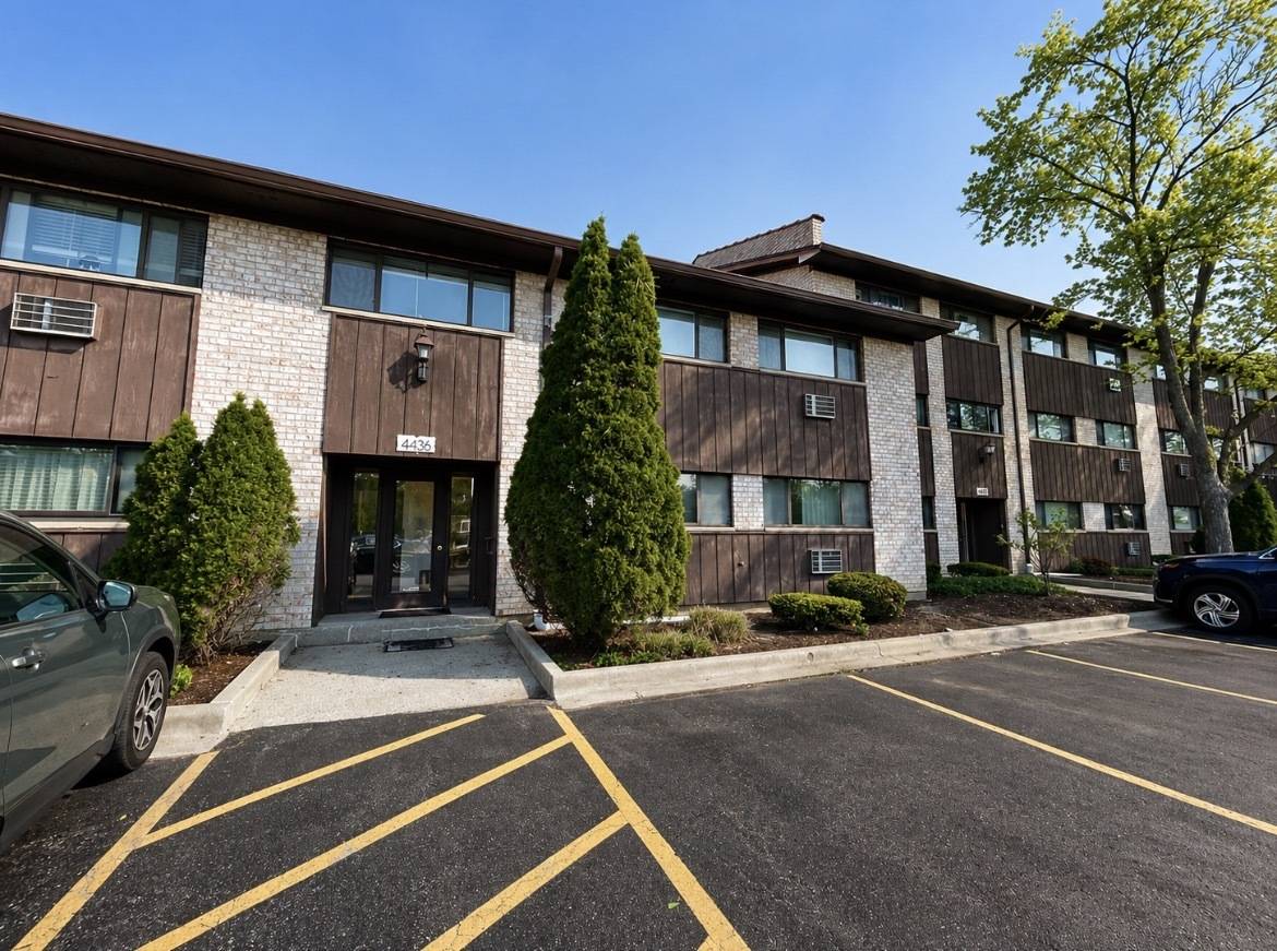 4436 ARBOR CIR #3, Downers Grove, IL 60515