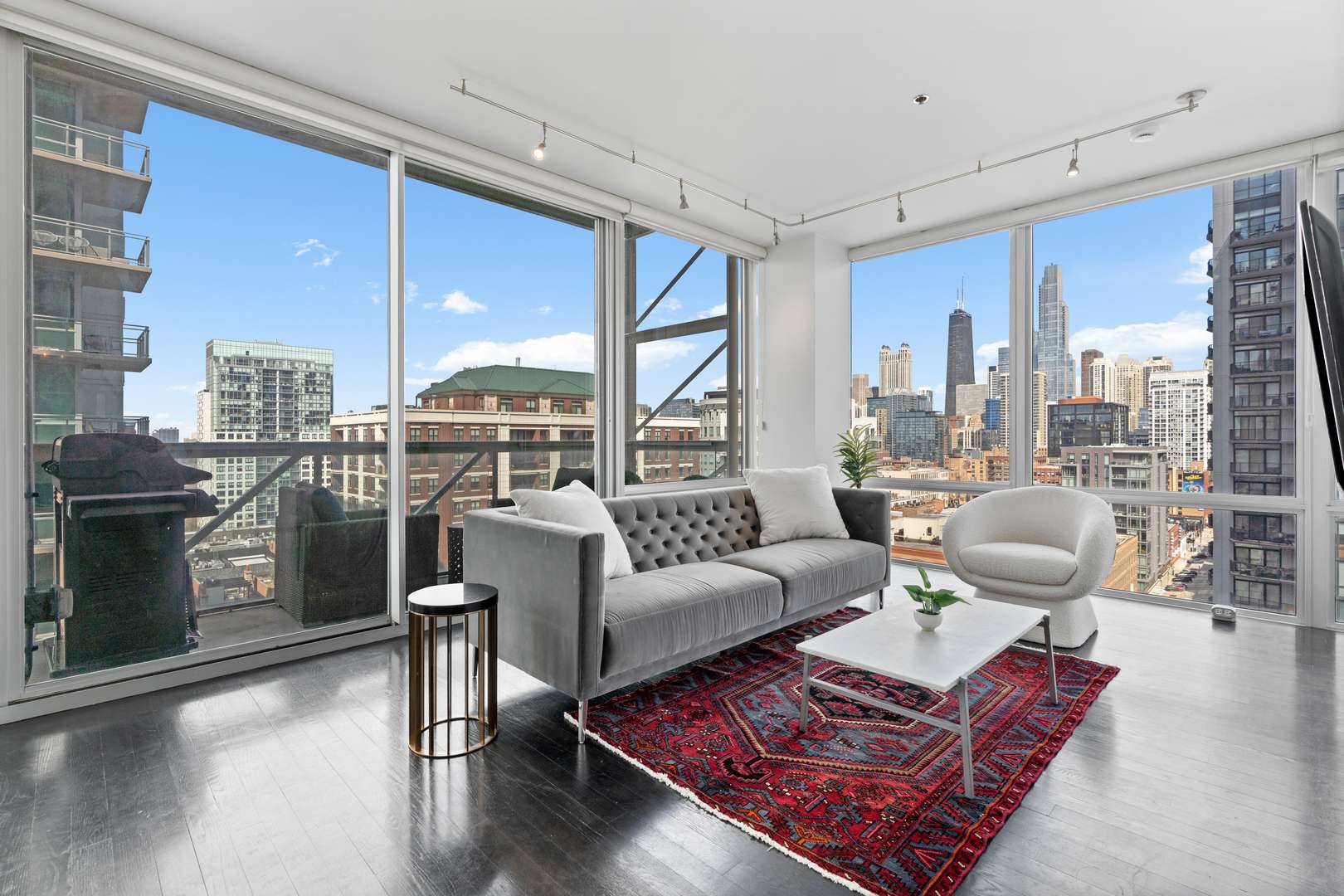 653 N Kingsbury ST #1405, Chicago, IL 60654