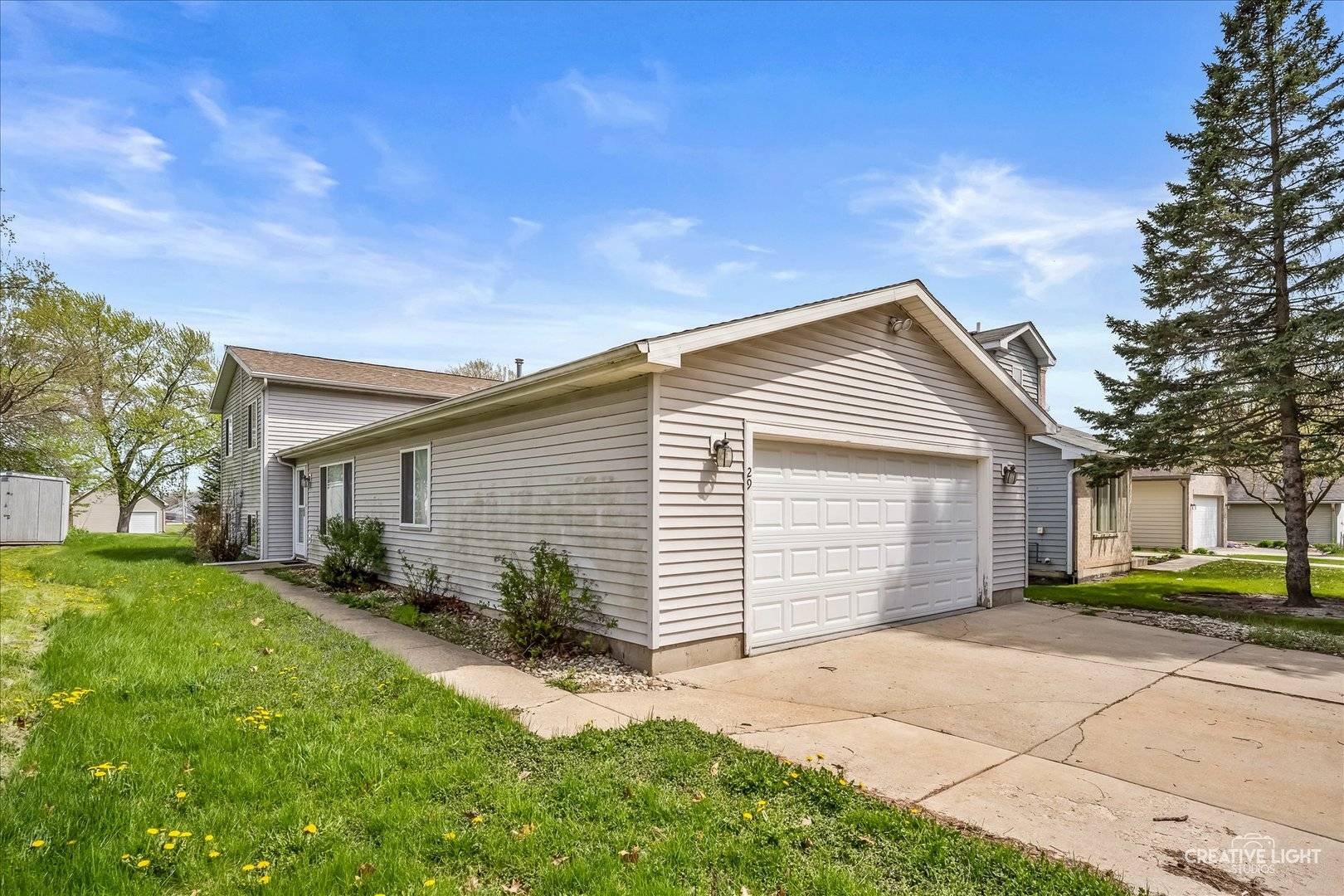29 ELM AVE, Fox Lake, IL 60020