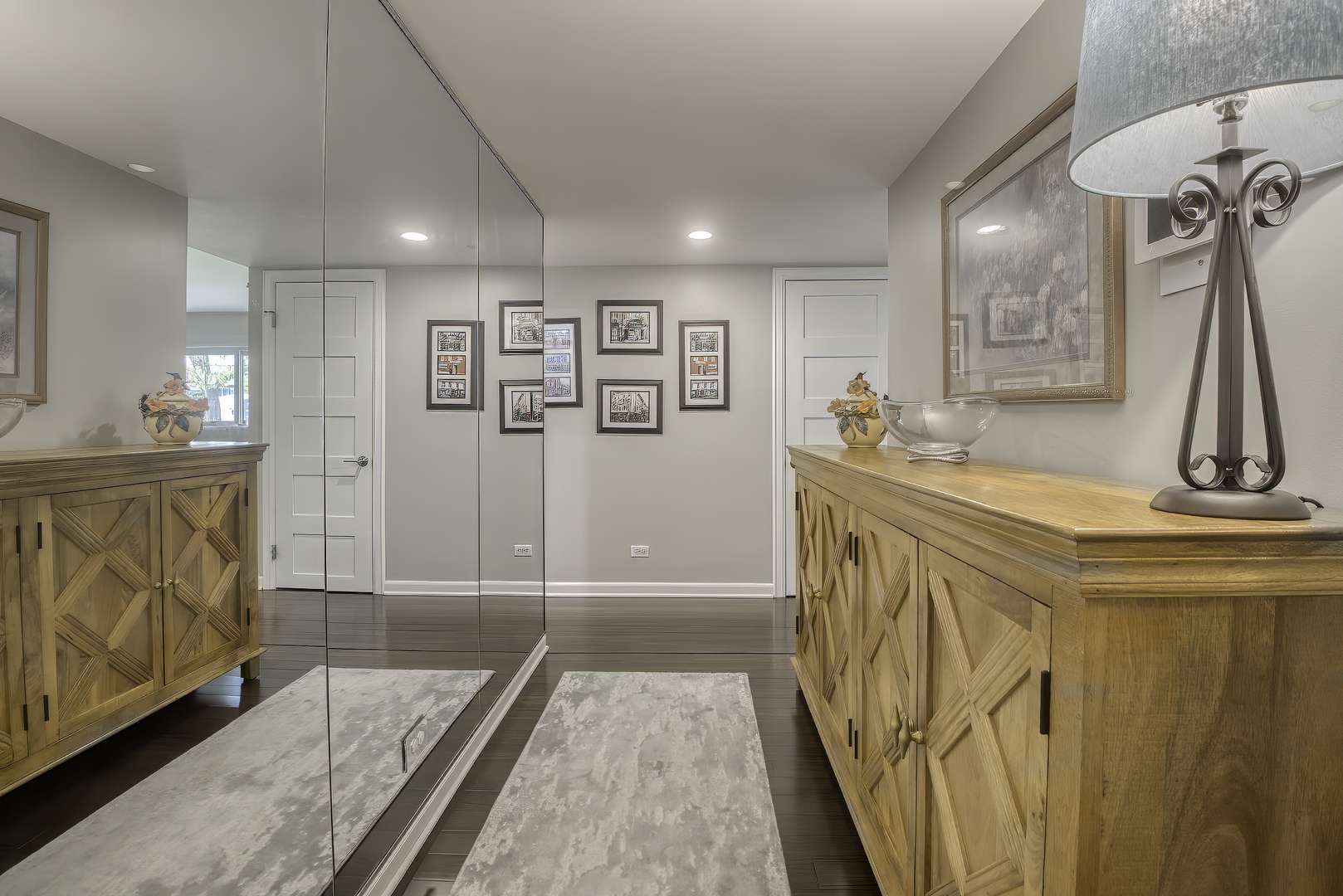 2 Oak Brook Club DR #C103, Oak Brook, IL 60523