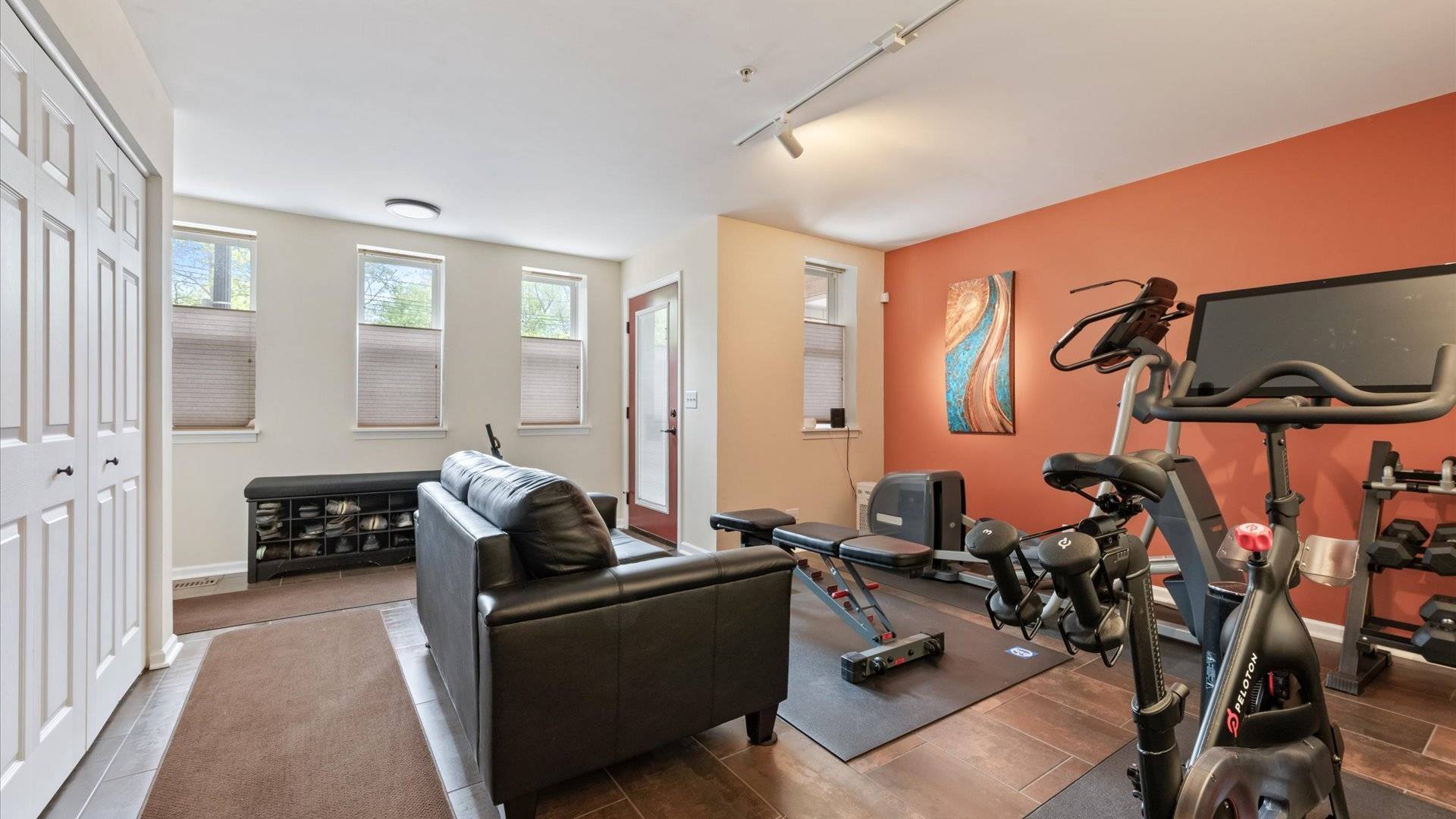 529 Chicago AVE #A, Evanston, IL 60202